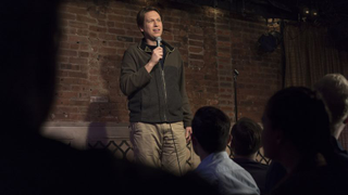 Unlike real couch surfers, Pete Holmes will grow on you in <i>Crashing</i>